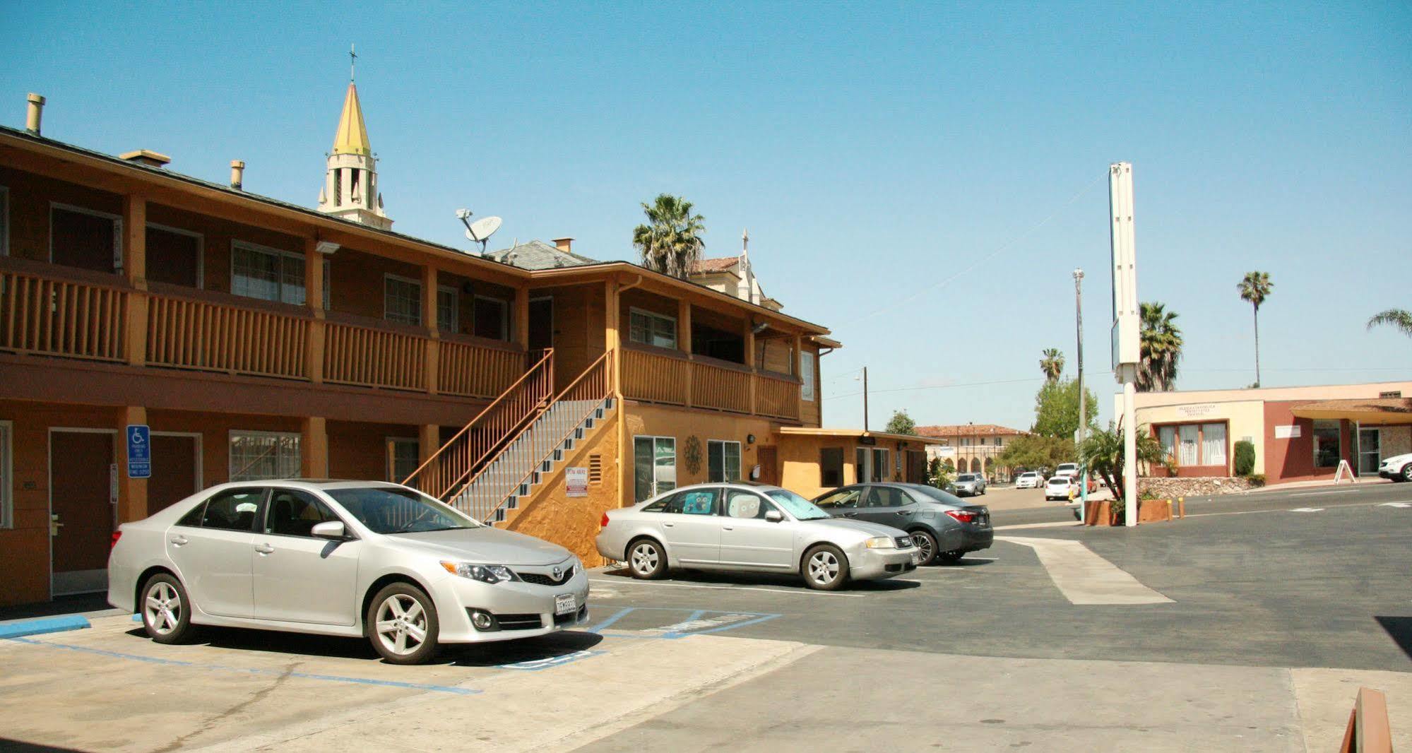 Navajo Lodge Lemon Grove Exterior foto